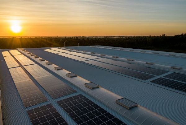 Découvrez les avantages des panneaux solaires à Orange